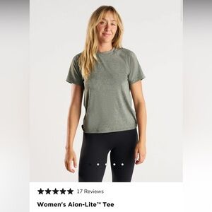 Three Nails Women's Work Out Shirt NWT